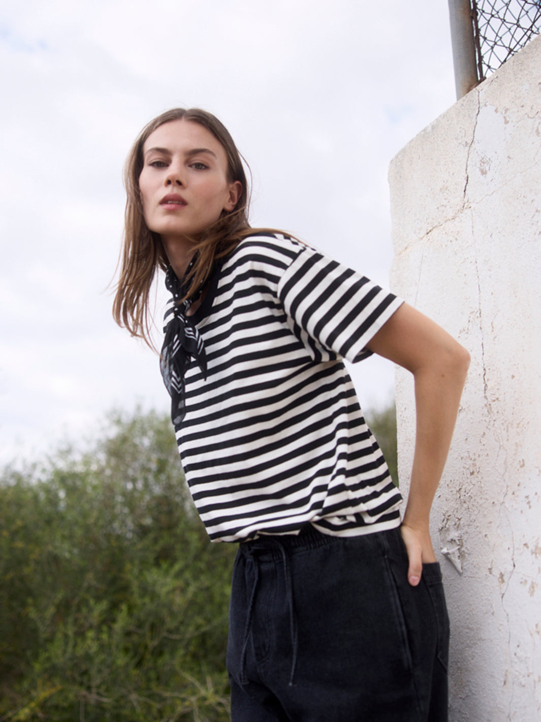 WOTE-Damen-Frauen-Rundhals-T-Shirt-Streifen-Bio-Baumwolle-Organic-Cotton-nachhaltig-schwarz-weiß