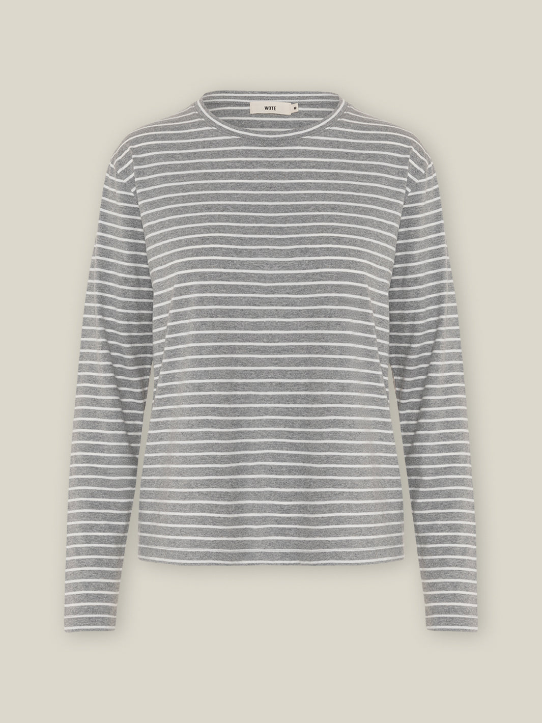 Gestreiftes Damen Longsleeve in Grau Melange-Weiß gestreift aus hochwertiger Bio-Baumwolle von WOTE - made in Portugal, Freigestelltes Bild