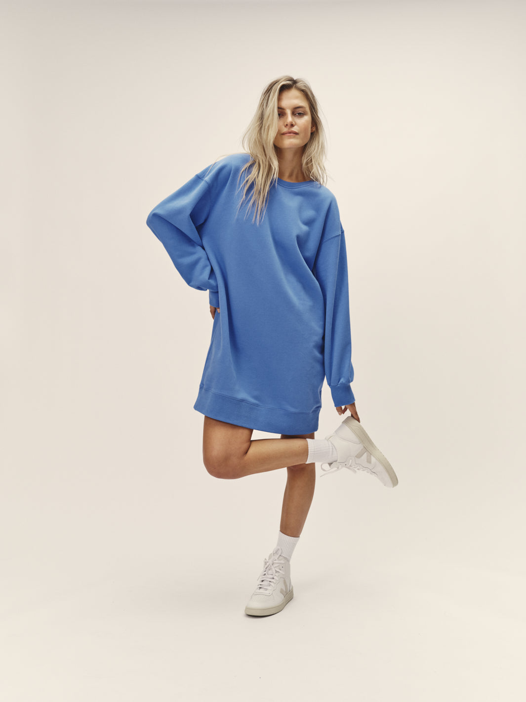 Damen Sweatkleid blau oversized Bio Baumwolle made in Portugal