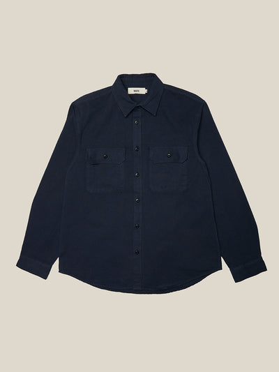 Herren Military Shirt in Dunkelblau aus Bio-Baumwolle von WOTE - nachhaltige Mode made in Portugal ( Frontansicht)